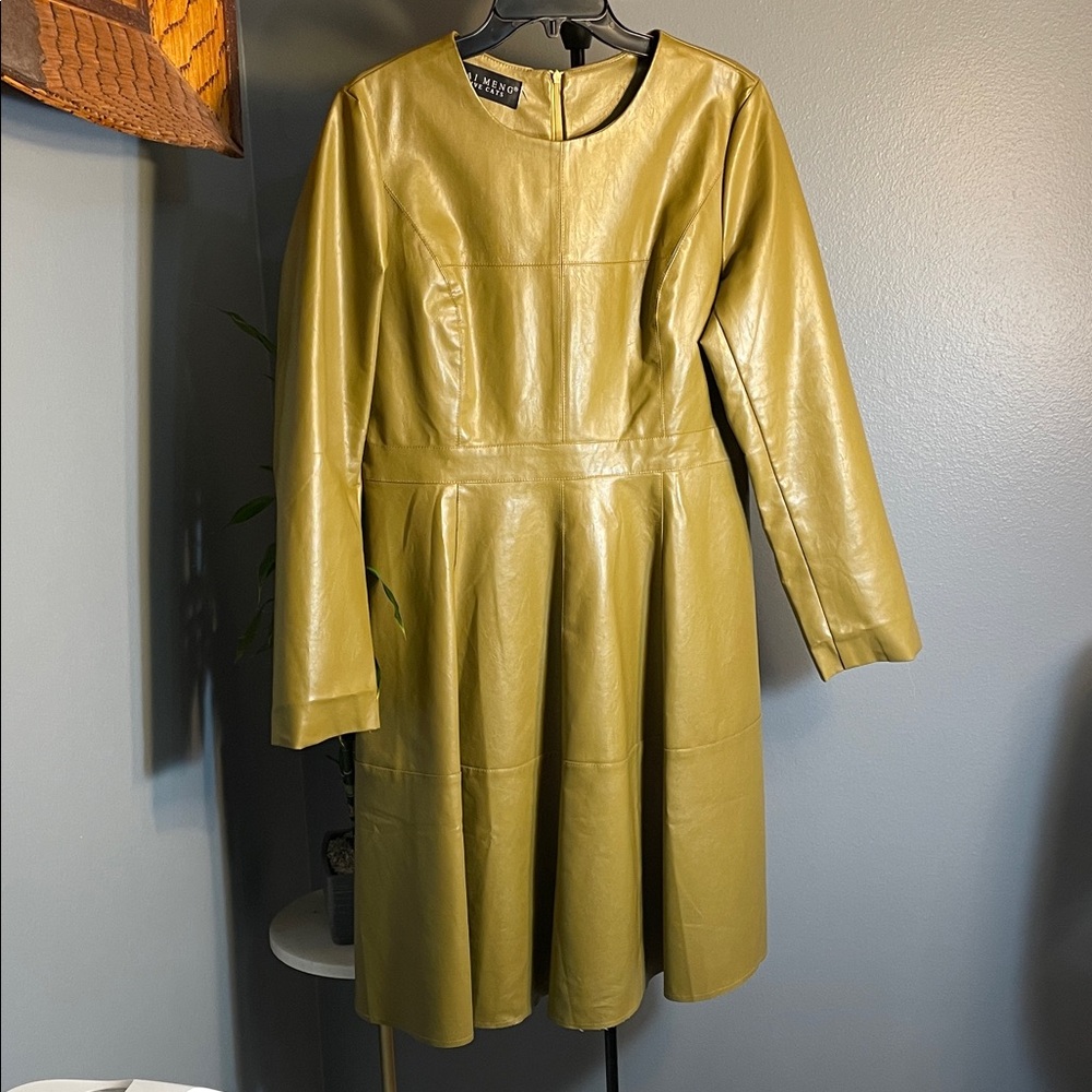 Lai Meng Soft Leather Dress - Green, Sz 8)
